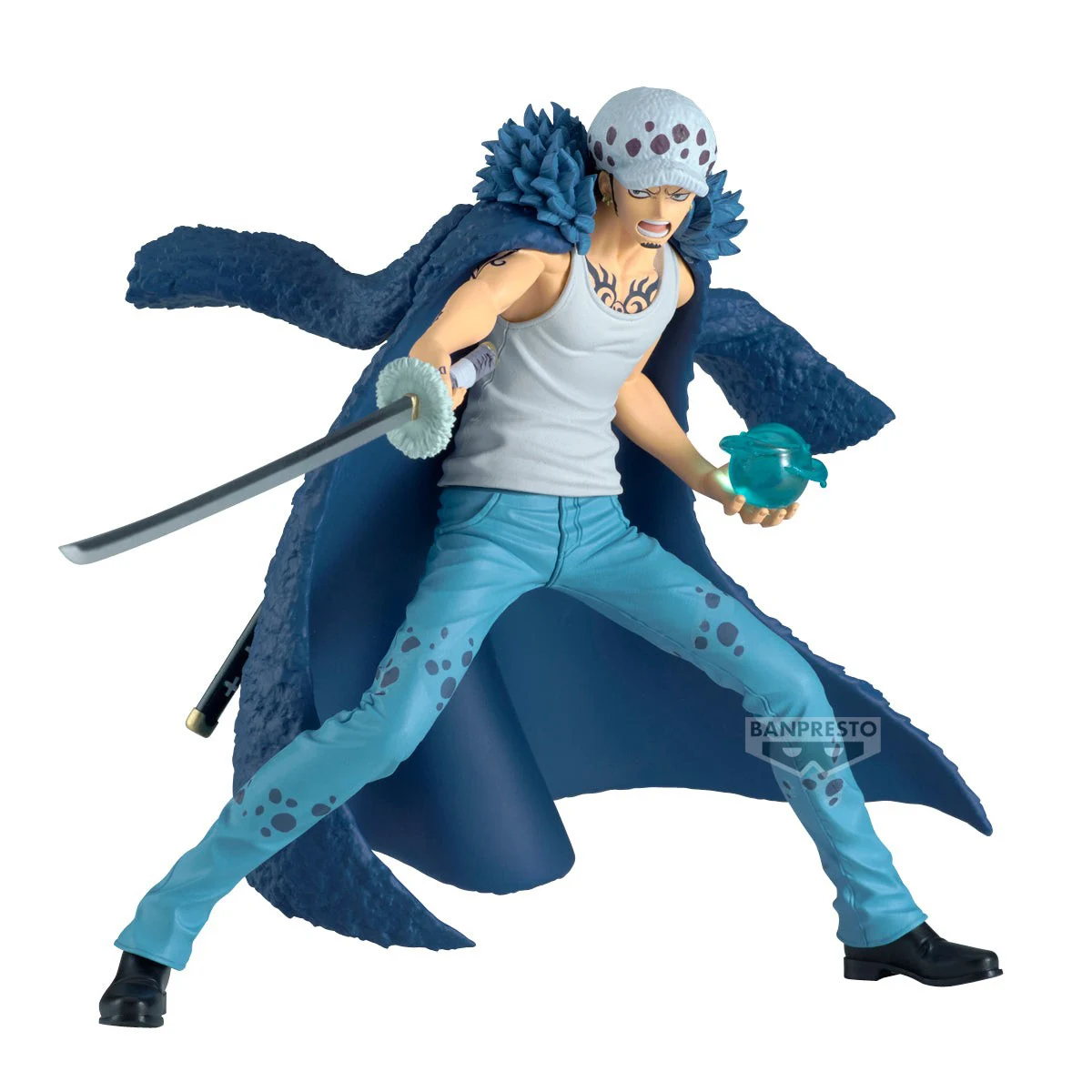 Figurine Trafalgar Law Battle Record Collection de One Piece par Banpresto sur fond blanc